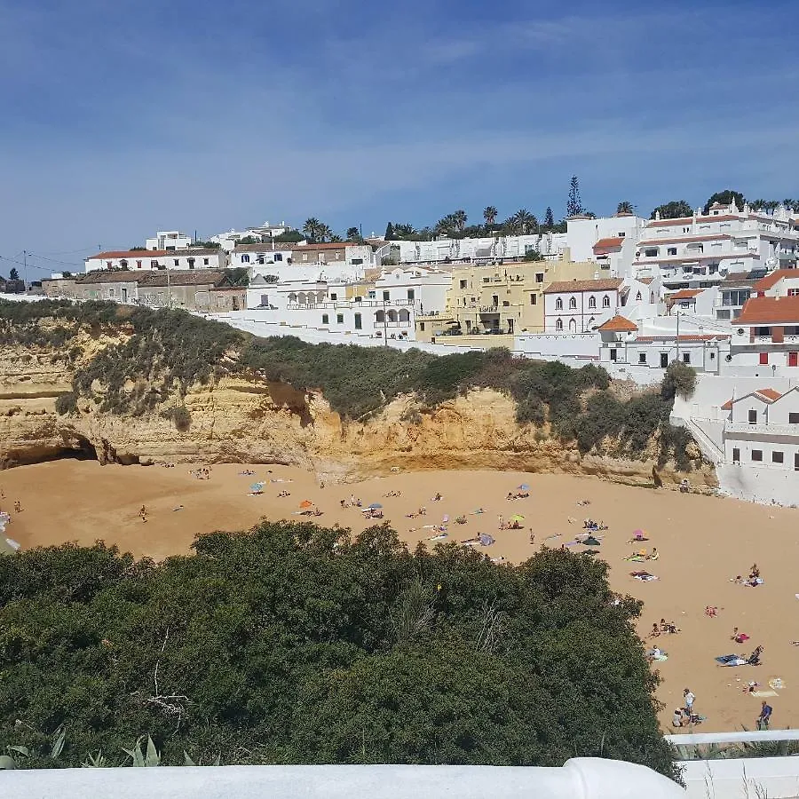 Carvoeiro Beach And Pool Apartment